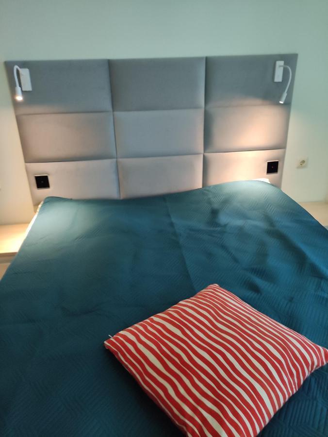 Pollo Resort, Summer Wind Apartaments Slântsjev Brjag Eksteriør bilde
