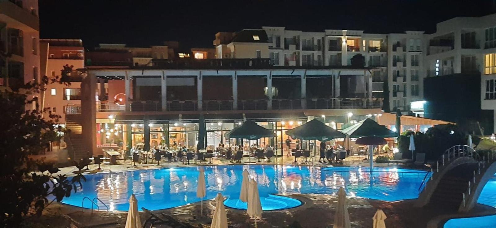 Pollo Resort, Summer Wind Apartaments Slântsjev Brjag Eksteriør bilde